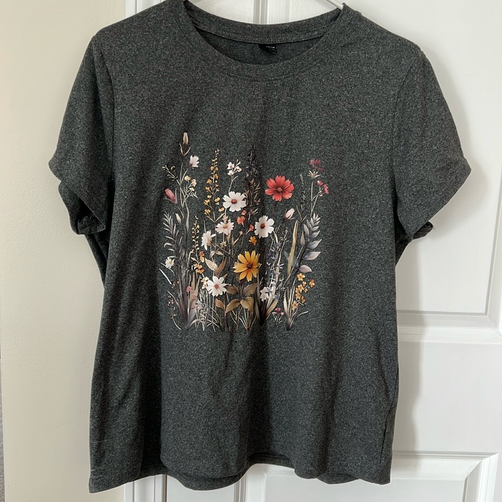 SHEIN Wildflower Soft Grey Short Sleeve Shirt